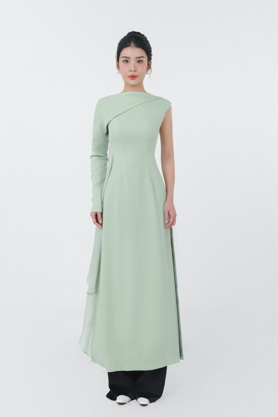 Mint Cascade Ao Dai 3